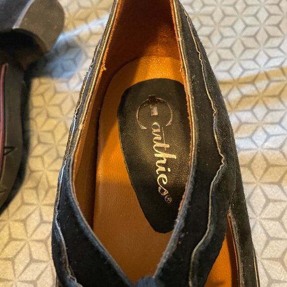 Earthies Shoes - Picture 6 of 6